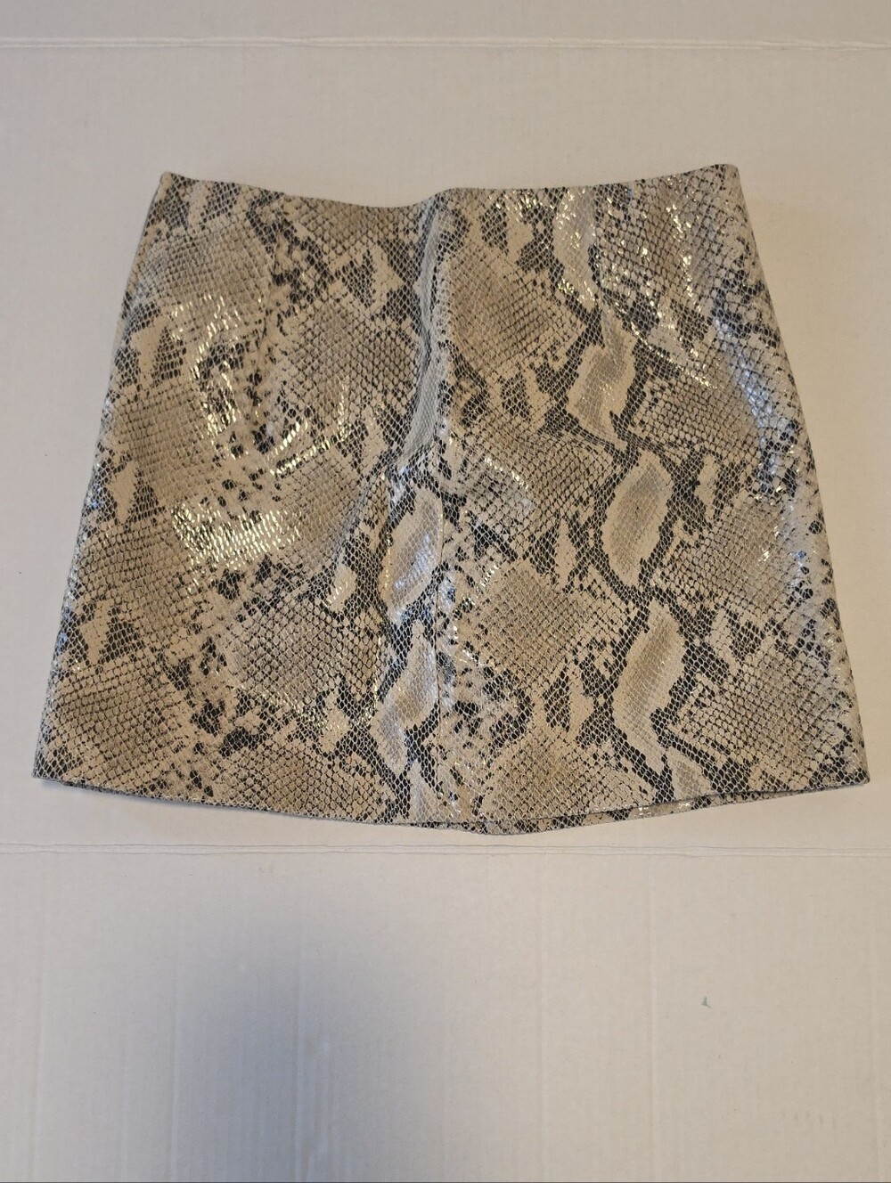 Intermix Snakeskin Faux Leather Mini Skirt Python Size 0 NWOT